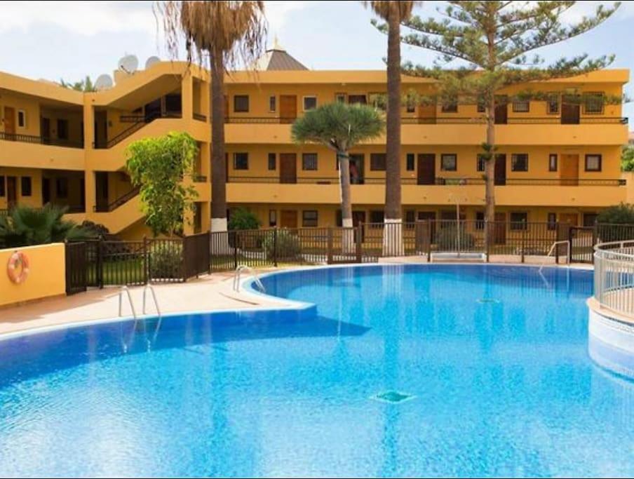 Studio In Torres Del Sol Griffin Near The Beach Arona  Exterior foto