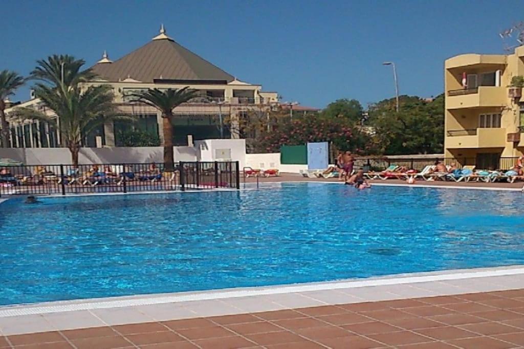 Studio In Torres Del Sol Griffin Near The Beach Arona  Exterior foto