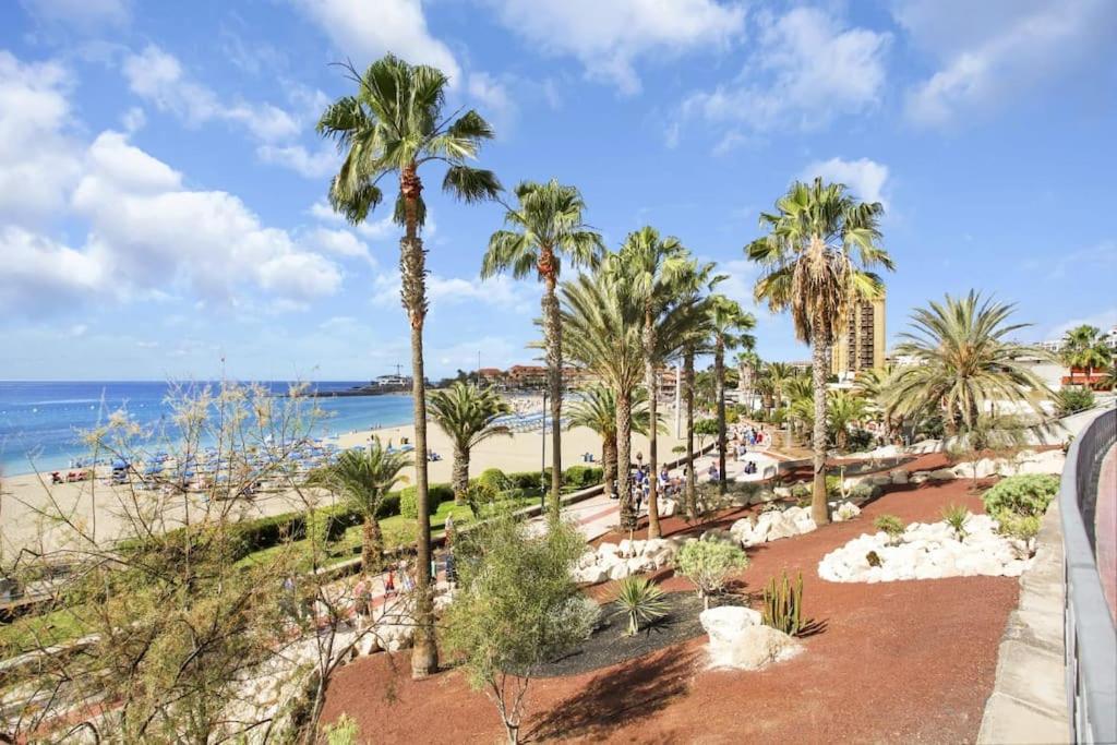 Studio In Torres Del Sol Griffin Near The Beach Arona  Exterior foto