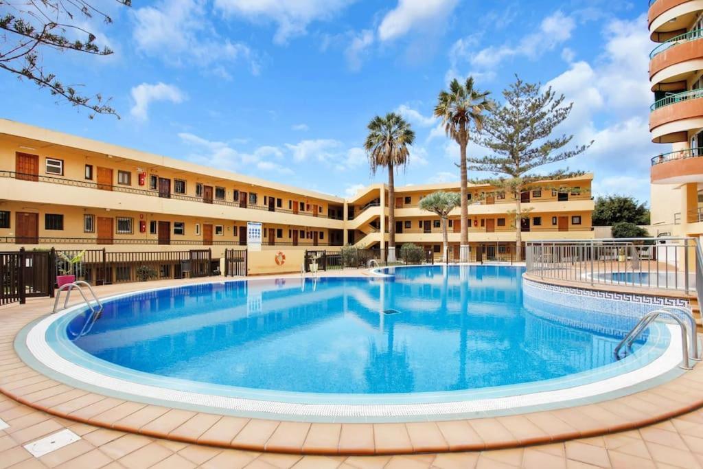 Studio In Torres Del Sol Griffin Near The Beach Arona  Exterior foto